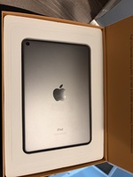 iPad Mini 5 64GB Space Gray (Wifi) – Plug