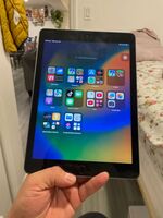 iPad 2018 (6th Gen, 9.7