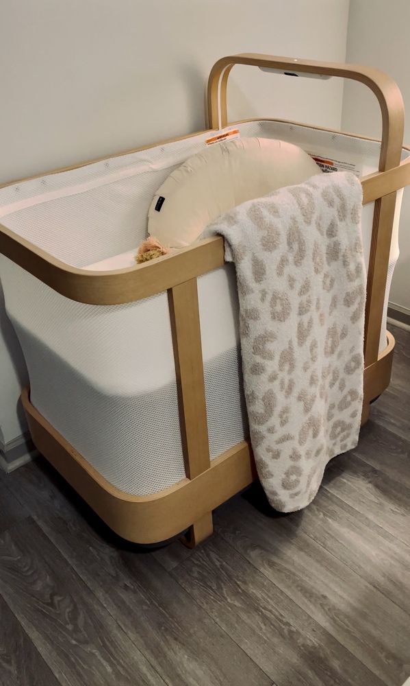 Cradlewise: All-in-One Smart Bassinet, Crib, Baby Monitor and more