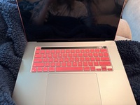 Apple MacBook Pro M1 Pro (14.2-Inch) 8-Core CPU 14-Core GPU 512GB