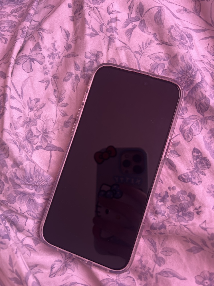 iPhone 16 Plus Pink 128GB (Unlocked) – Plug