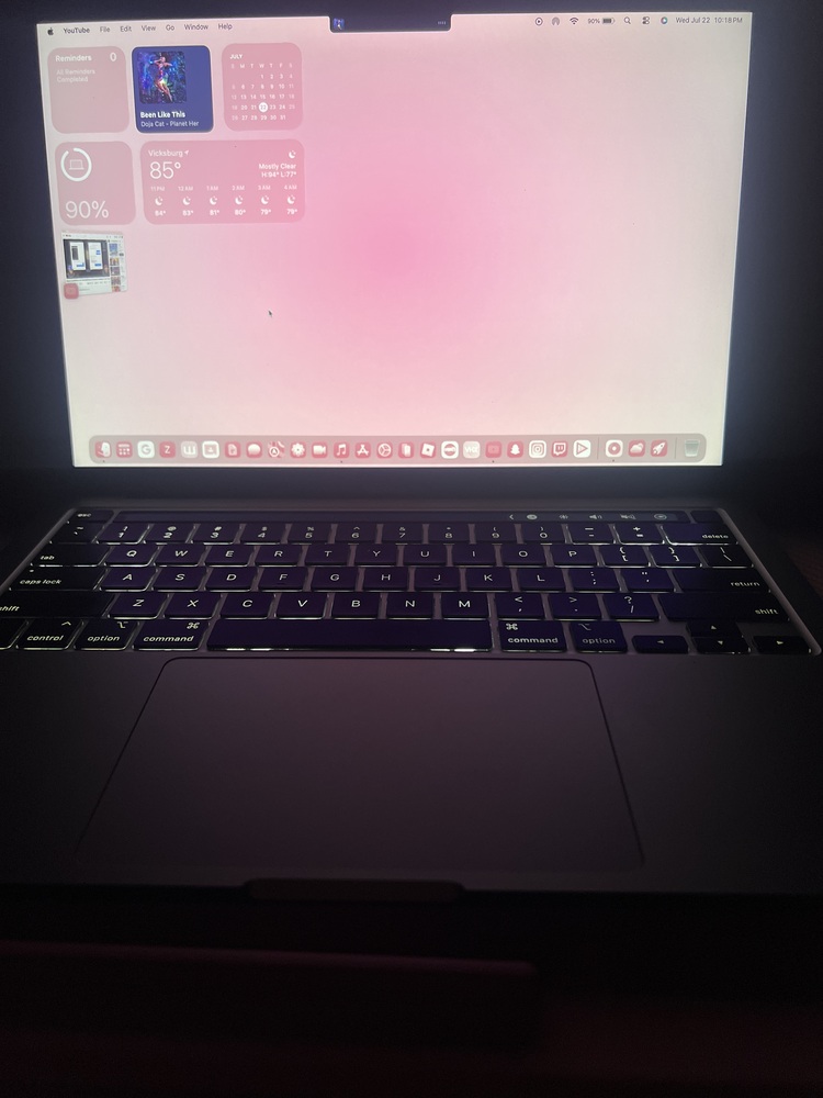 Apple MacBook Pro M1 Pro (14.2-Inch) 8-Core CPU 14-Core GPU 512GB