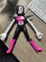 UNDERTALE - Mettaton EX Posable Figurine - Fangamer UNDERTALE - Mettaton EX Posable Figurine - Fangamer