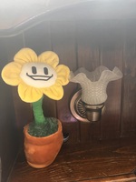 Peluche Undertale Flowey – Fleur En Tissu Peluche 26 Cm – Jouet Doux En Coton PP – Cadeau Original Pour Fans De Jeux Vidéo