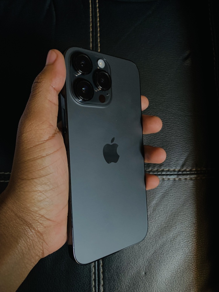 iPhone 14 Pro Max Space Black 128GB (Unlocked) – Plug