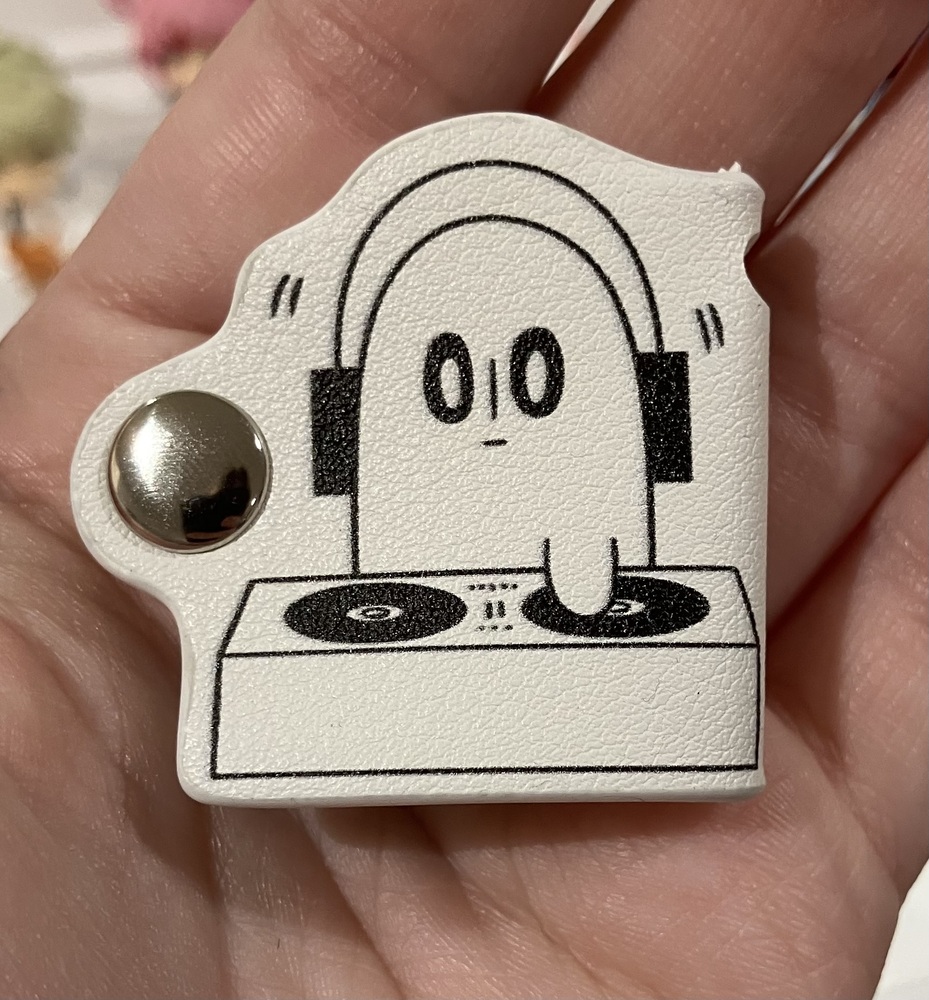 UNDERTALE - Napstablook Earphone Cable Clip - Fangamer